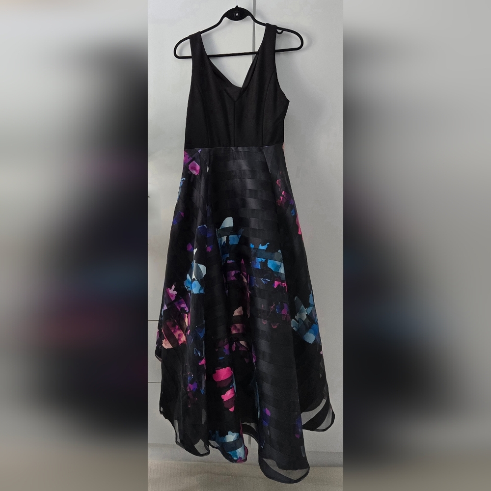 VENUS Black with Shimmery Pink & Blue Hi/Lo Dress w/ V Neckline Size 14 - Picture 3 of 7